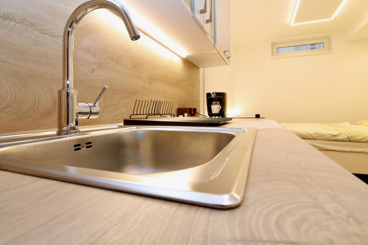 Central Studio Work And Travel Wien Exteriör bild